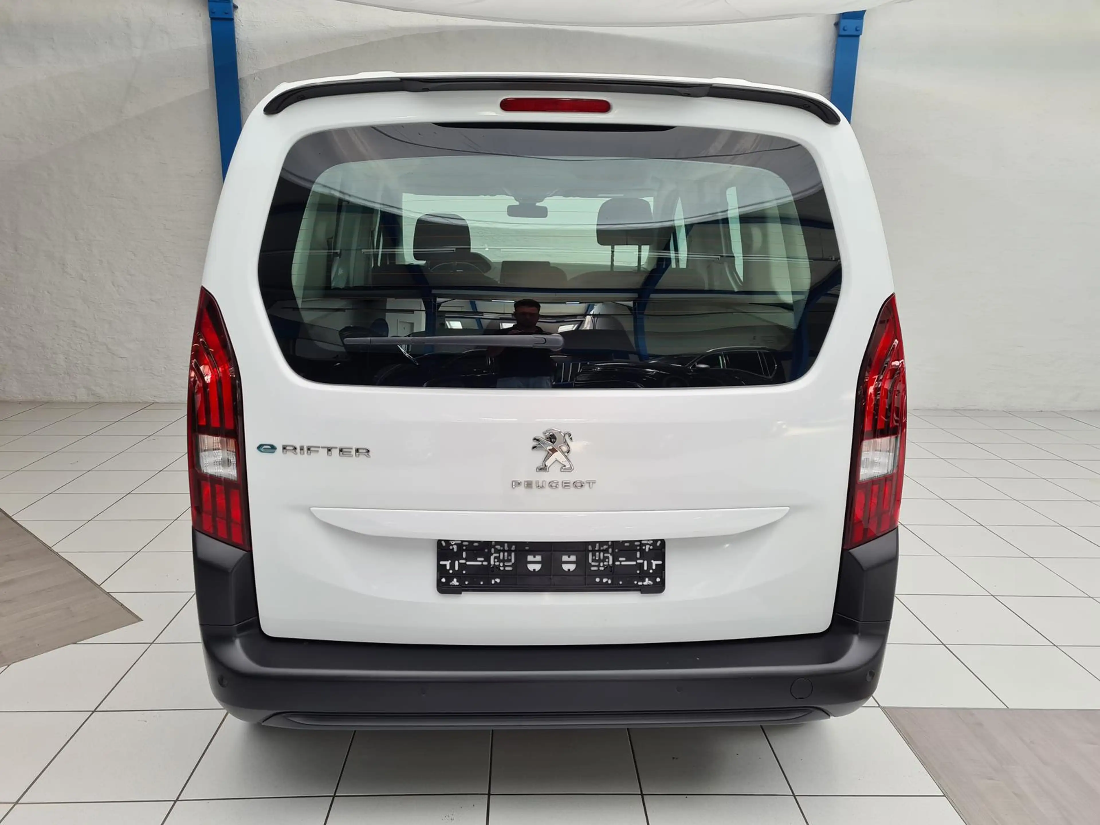 Peugeot e-Rifter Active Pack | 5 Sitze | DAB | Bluetooth — photo 8