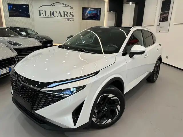 Nissan Qashqai Mild Hybrid 158CV N-CONNECTA