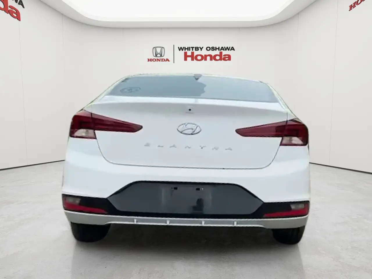 Hyundai ELANTRA photo Hyundai ELANTRA