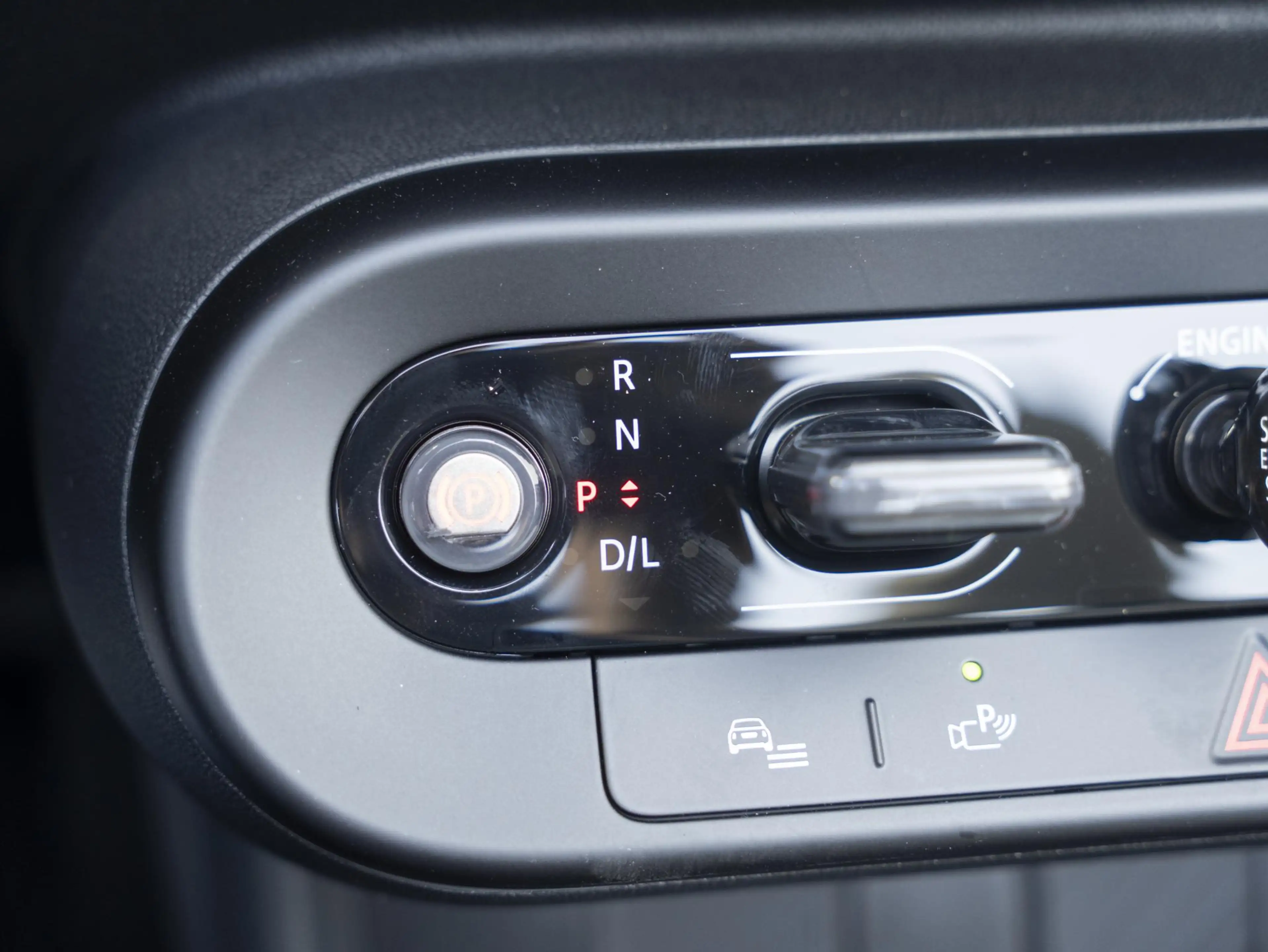 MINI Cooper C Cabrio Favoured XL-pakket | Elektrisch verstelbare stoele — photo 15