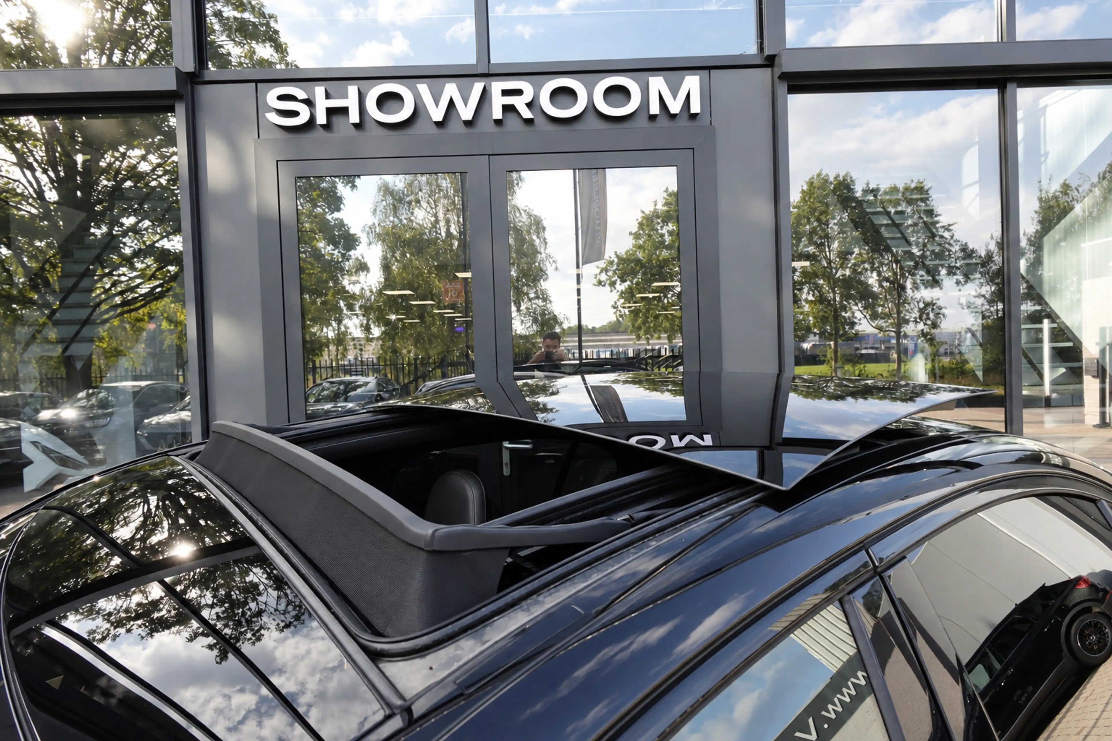 Mercedes-Benz C 200 AMG Line PANO KEYLESS CAM — photo 9