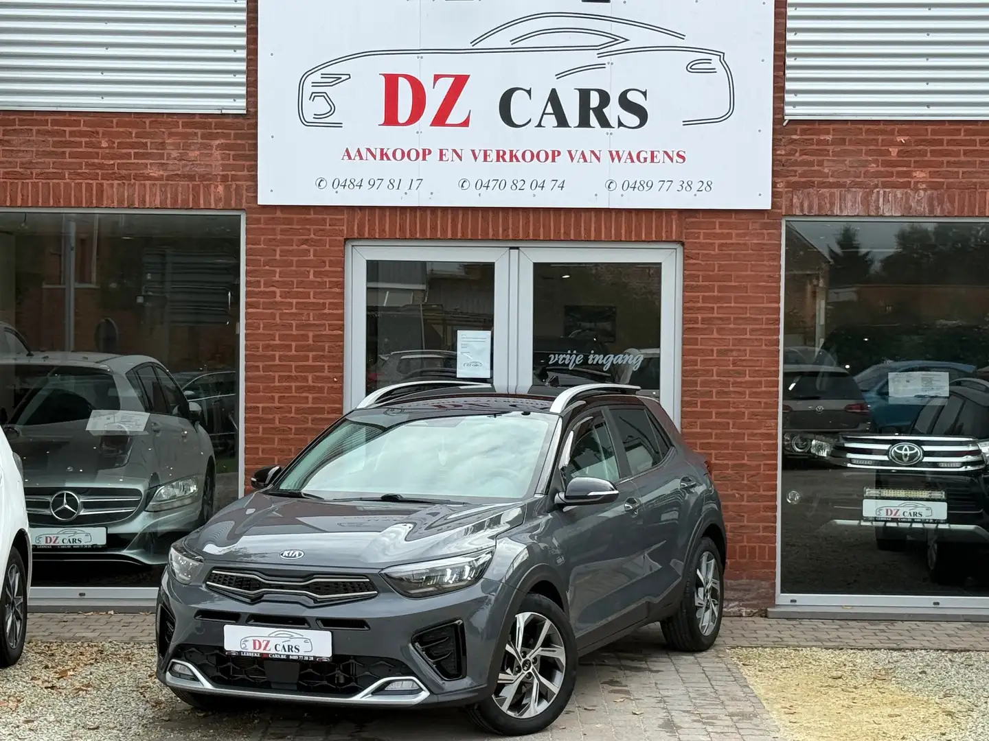 Kia Stonic GT-LINE 1.0I 101PK |✅KEY LESS | LANE ASSIST |LED Grijs - 1