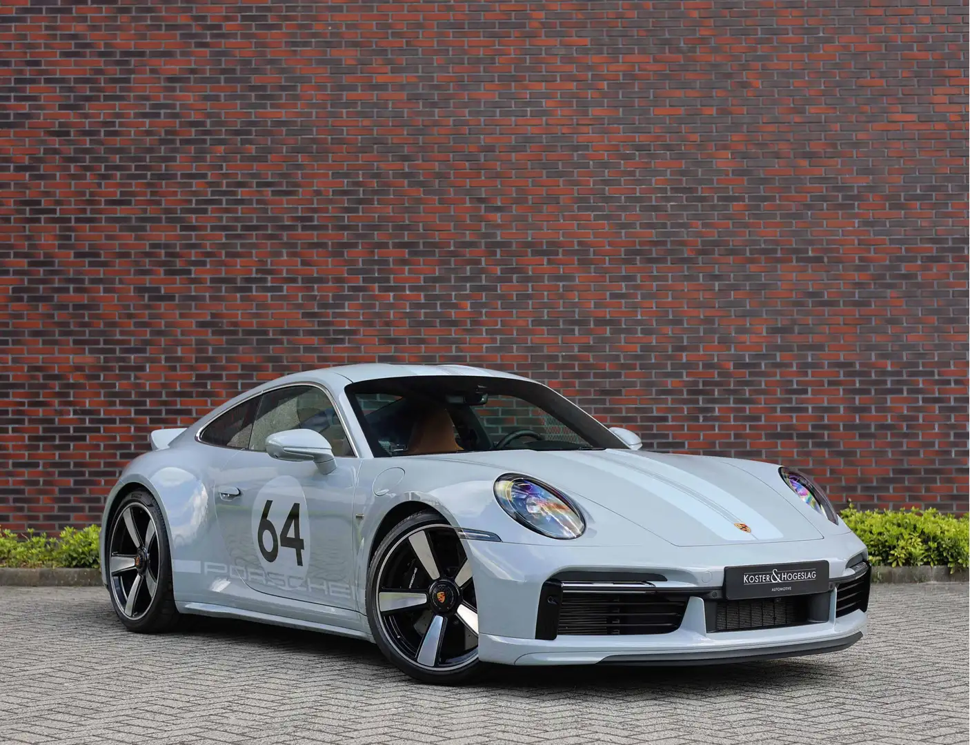 Porsche 992 3.8 Sport Classic *Heritage*Beschikbaar* Šedá - 1