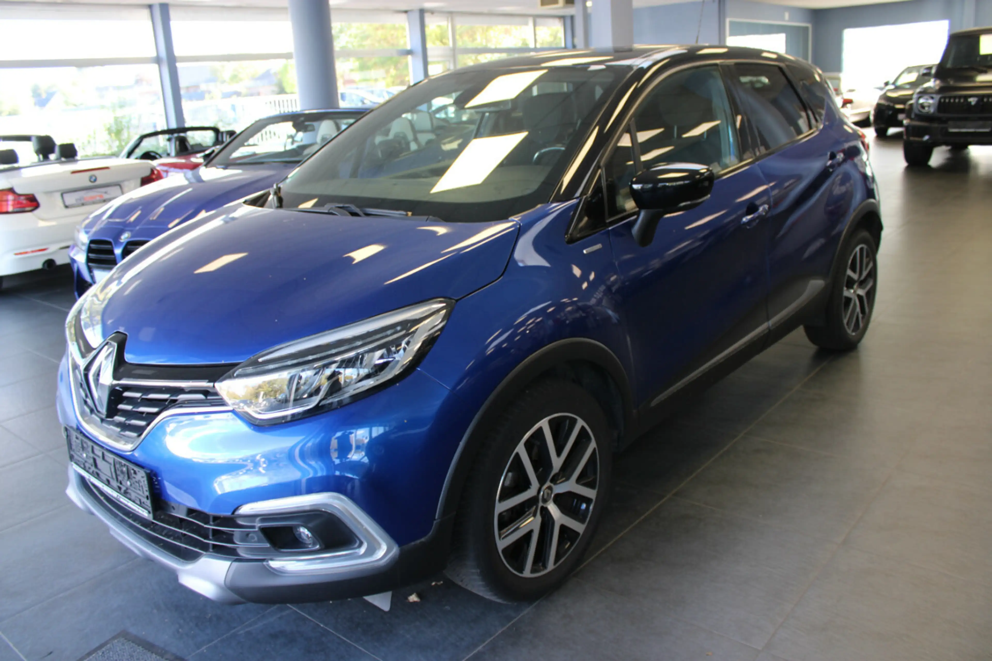 Renault Captur TCe150 EDC GPF VERSION S — photo 3