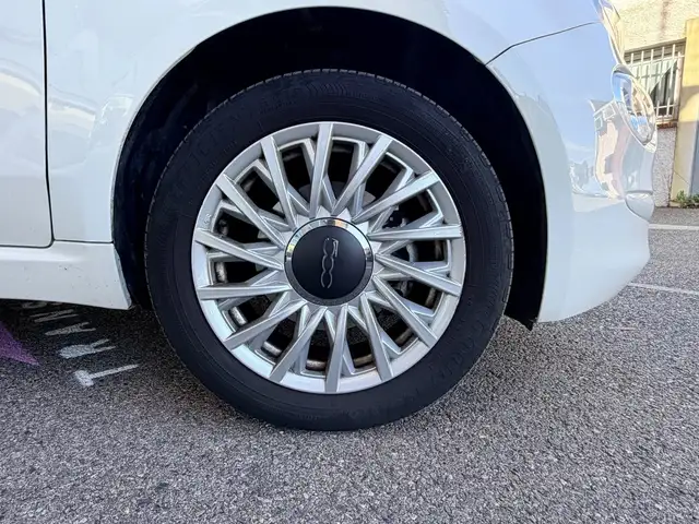 Fiat 500 view 13