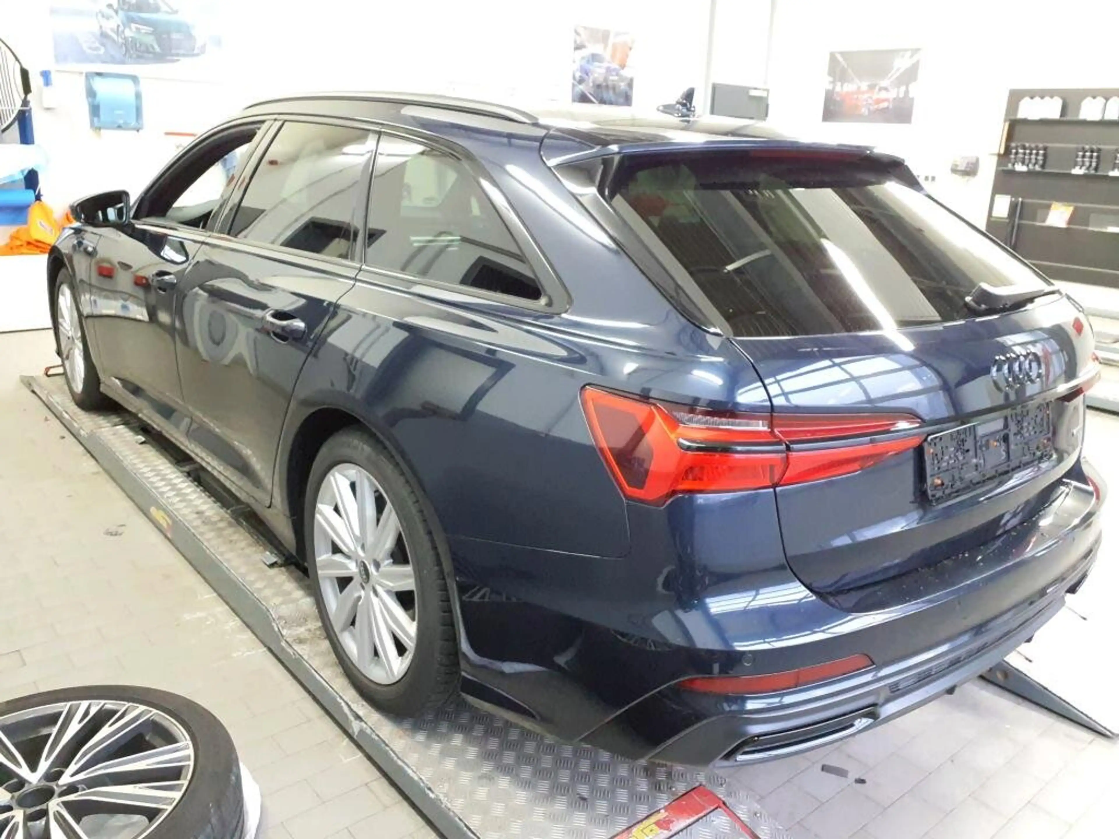 Audi A6 A6 Avant SLINE Quattro 2.0 55 TFSI 340 CV DSG 7 — photo 4