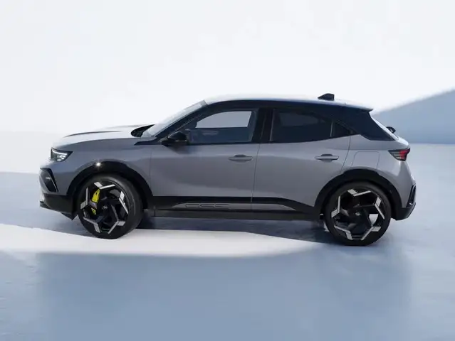Opel Mokka-E view 5