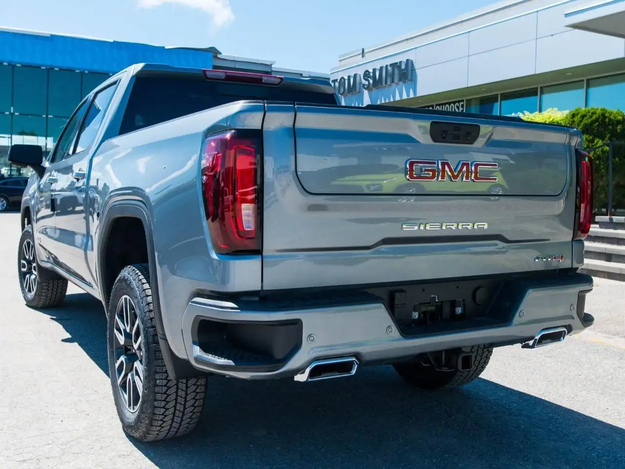 GMC Sierra 1500 photo GMC Sierra 1500