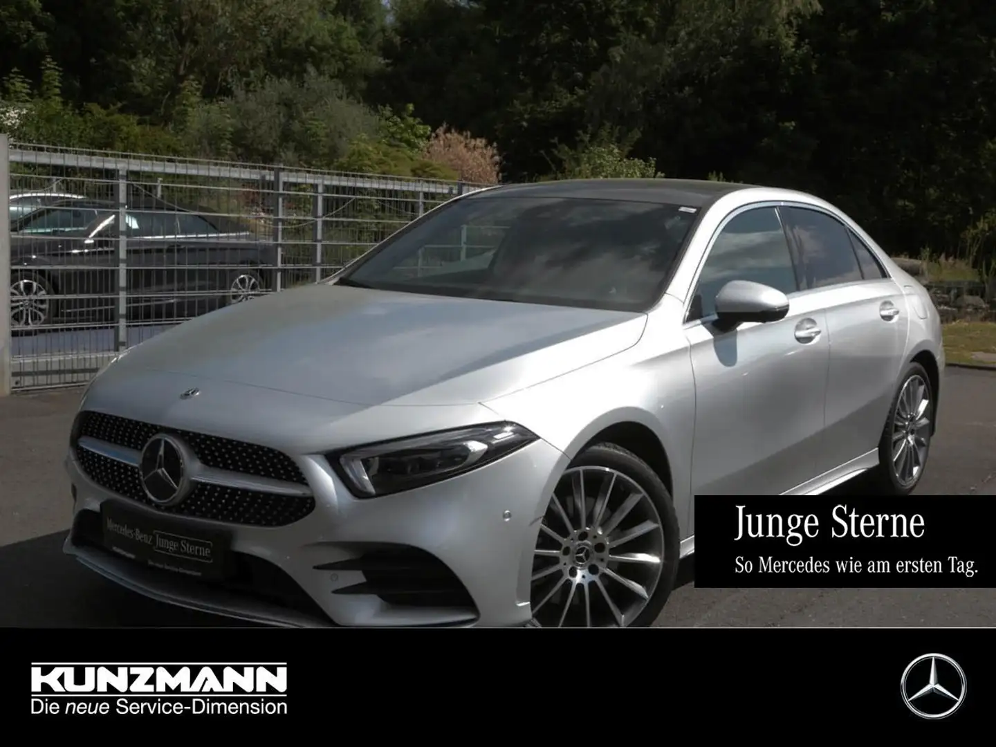 Mercedes-Benz A 250 e Limousine AMG MBUX Navi 360° AHK Panorama Silber - 1