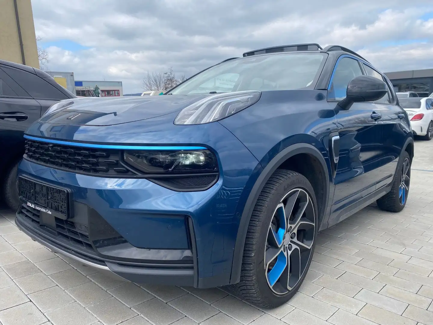 Другие 01 1.5 T PHEV Panorama-LED-1.Hand Синий - 1