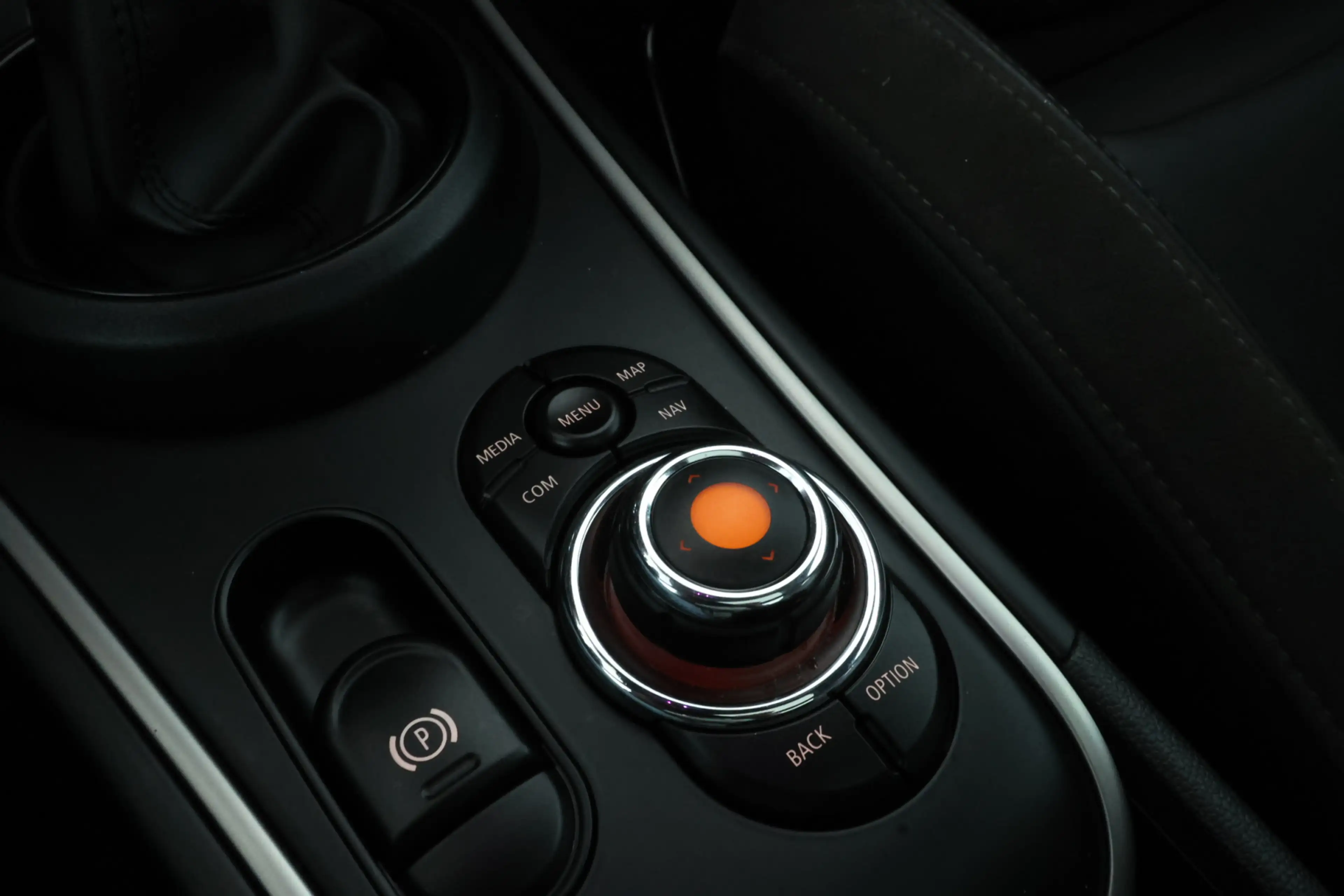 MINI Cooper SE Countryman Mini 1.5 ALL4 Chili Panorama, Head Up, Automaat — photo 37