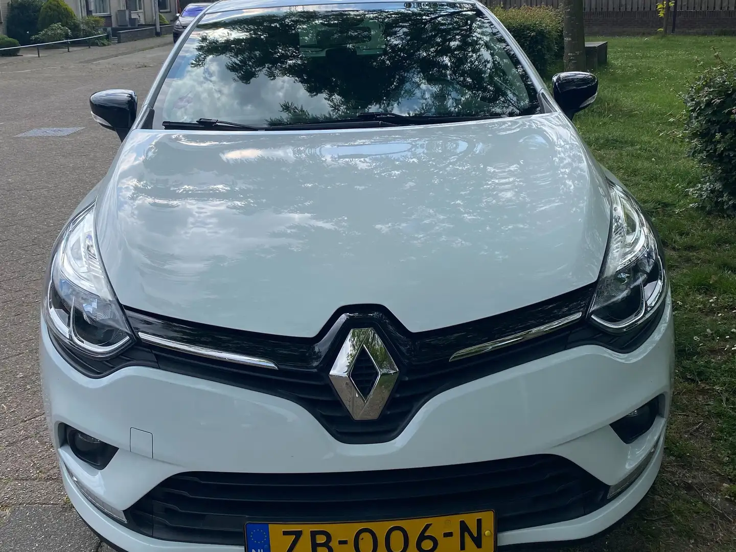 Renault Clio Clio 0.9 TCe Limited Wit - 2