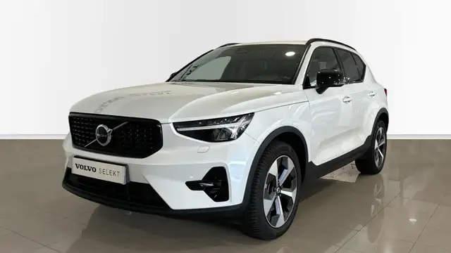 Volvo XC40 B4 Plus Dark AWD Aut.