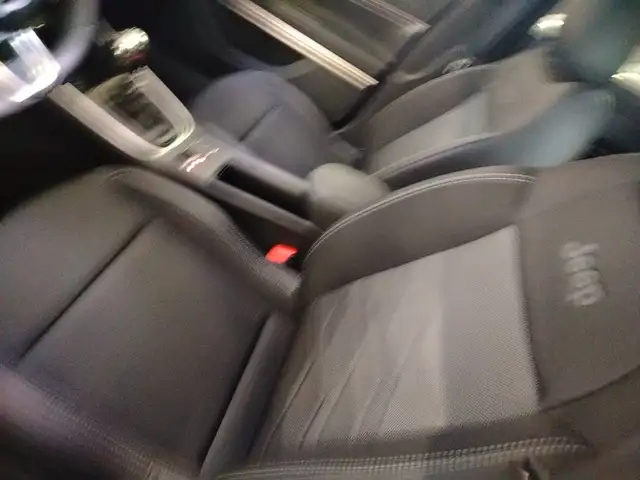 Jeep Avenger view 15