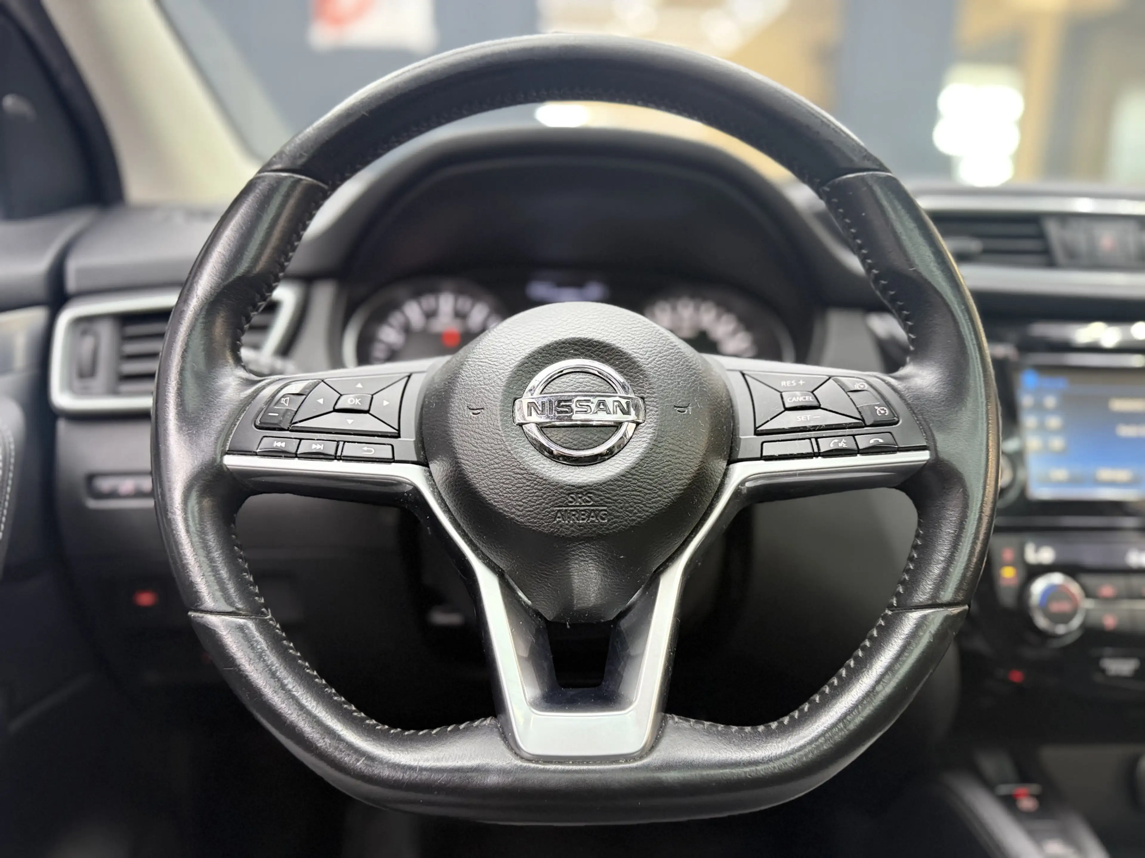 Nissan Qashqai 1.2 Tekna pano/360 — photo 12