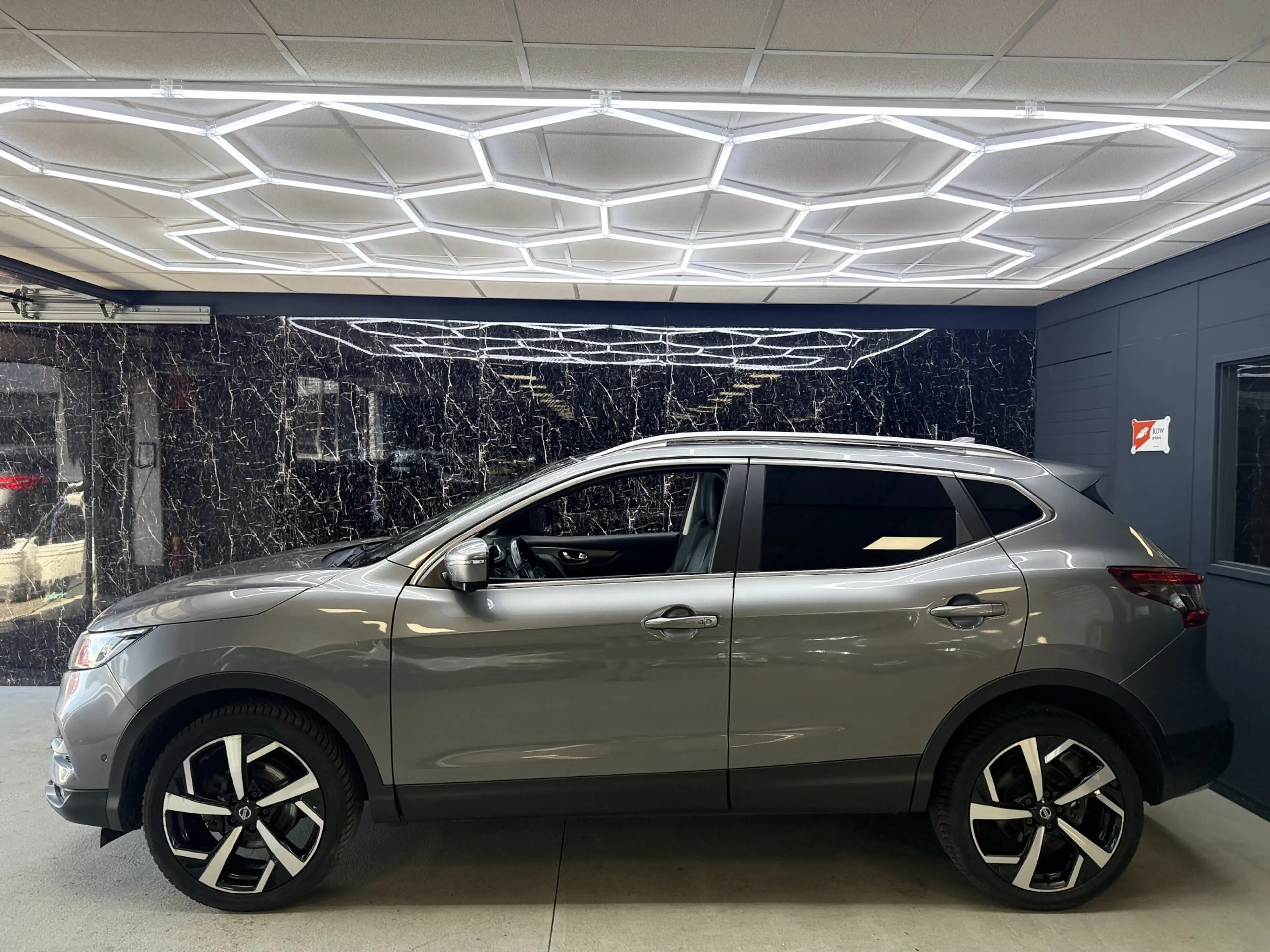 Nissan Qashqai 1.2 Tekna pano/360 — photo 3