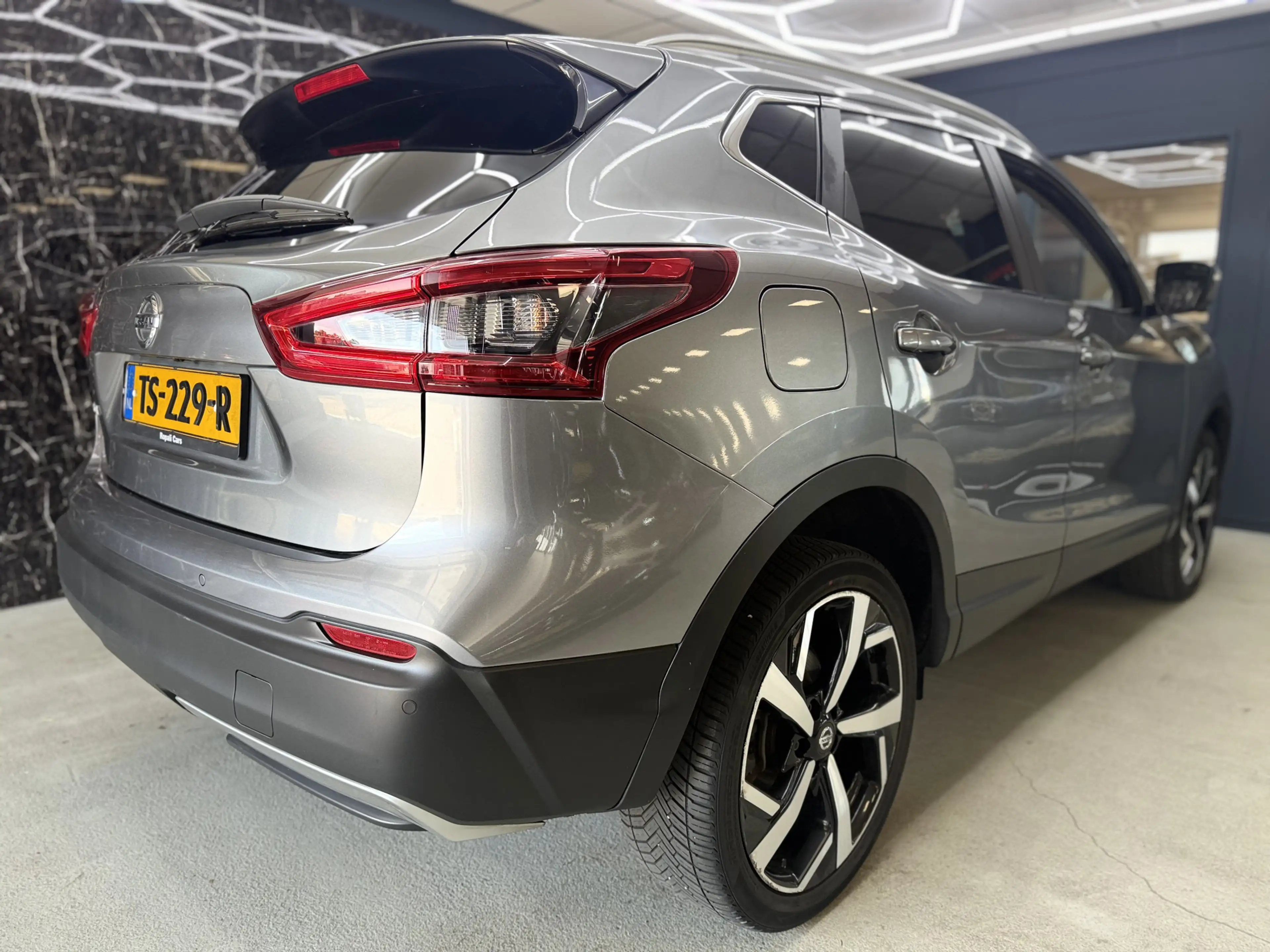 Nissan Qashqai 1.2 Tekna pano/360 — photo 5