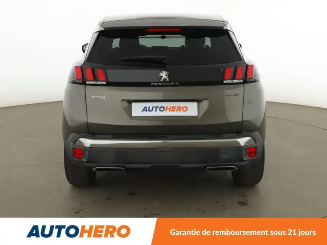 Peugeot 3008 view 5