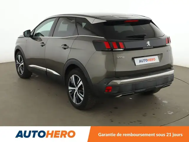 Peugeot 3008 view 4