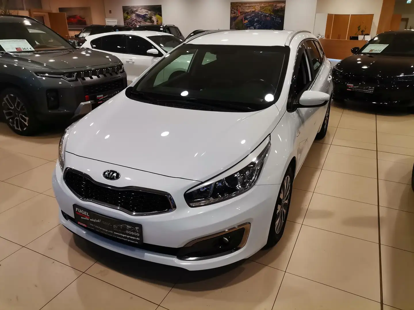 Kia Ceed SW / cee'd SW 1.6 CRDi Dream Team AHZV|SHZ|Klimaaut. Weiß - 2
