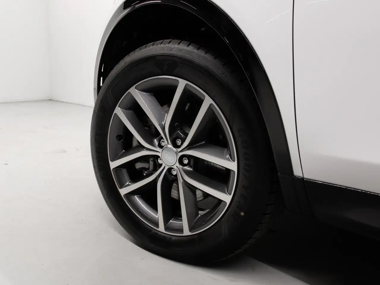 Land Rover Discovery Sport 2026