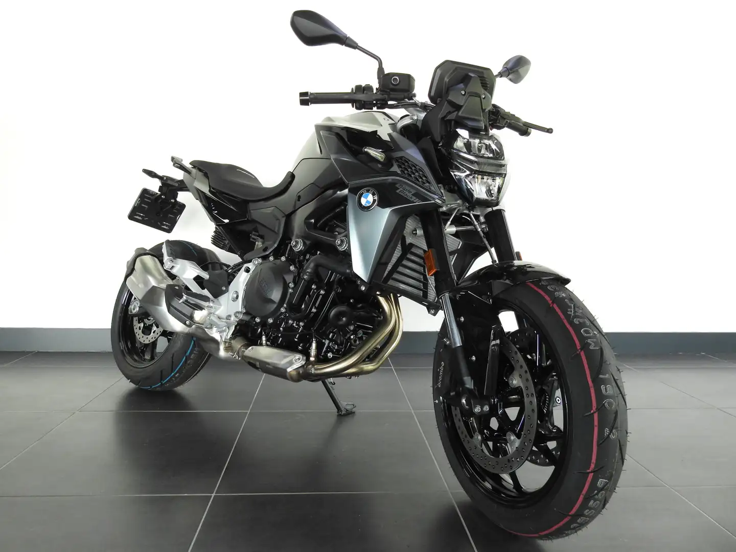 BMW F 900 R Zwart - 2