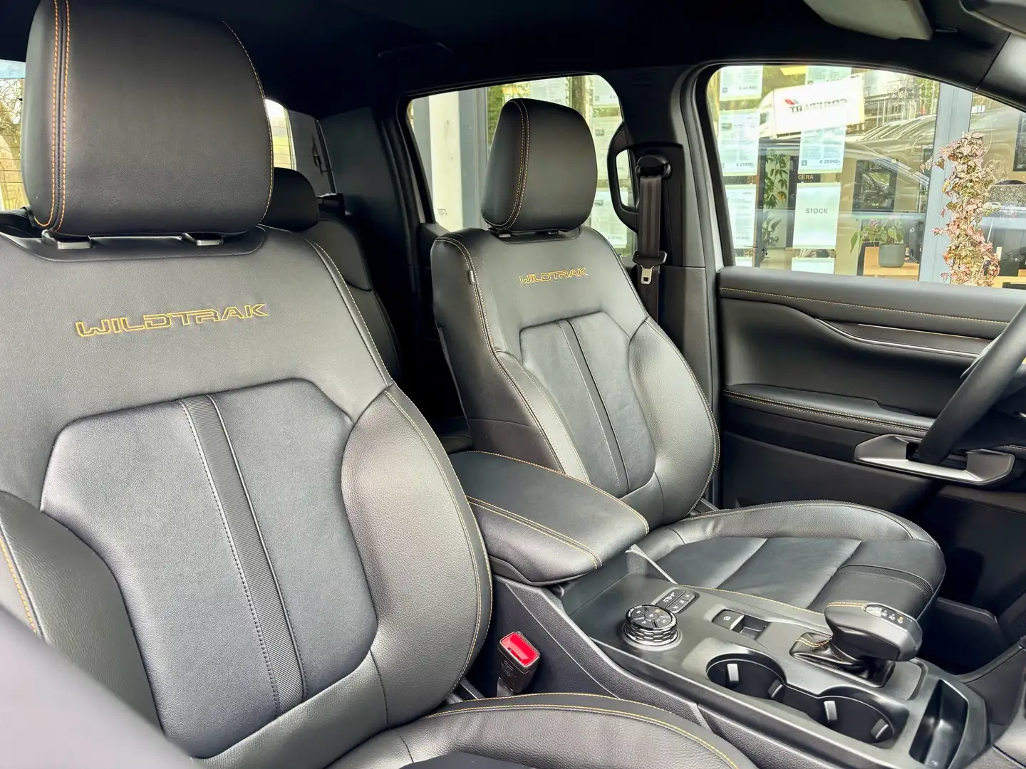 Ford Ranger 3.0V6 241CV | WILDTRAK | VOLET ELEC | 49.500€ HTVA Silber - 2