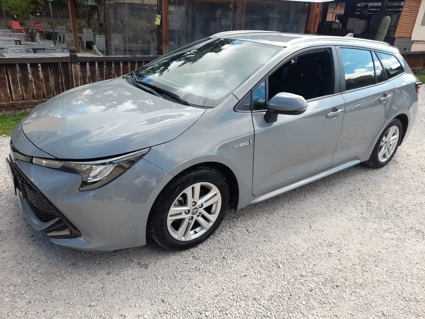 Toyota Corolla Corolla Touring Sports 1.8 Hybrid Business IVA CO Gris - 1