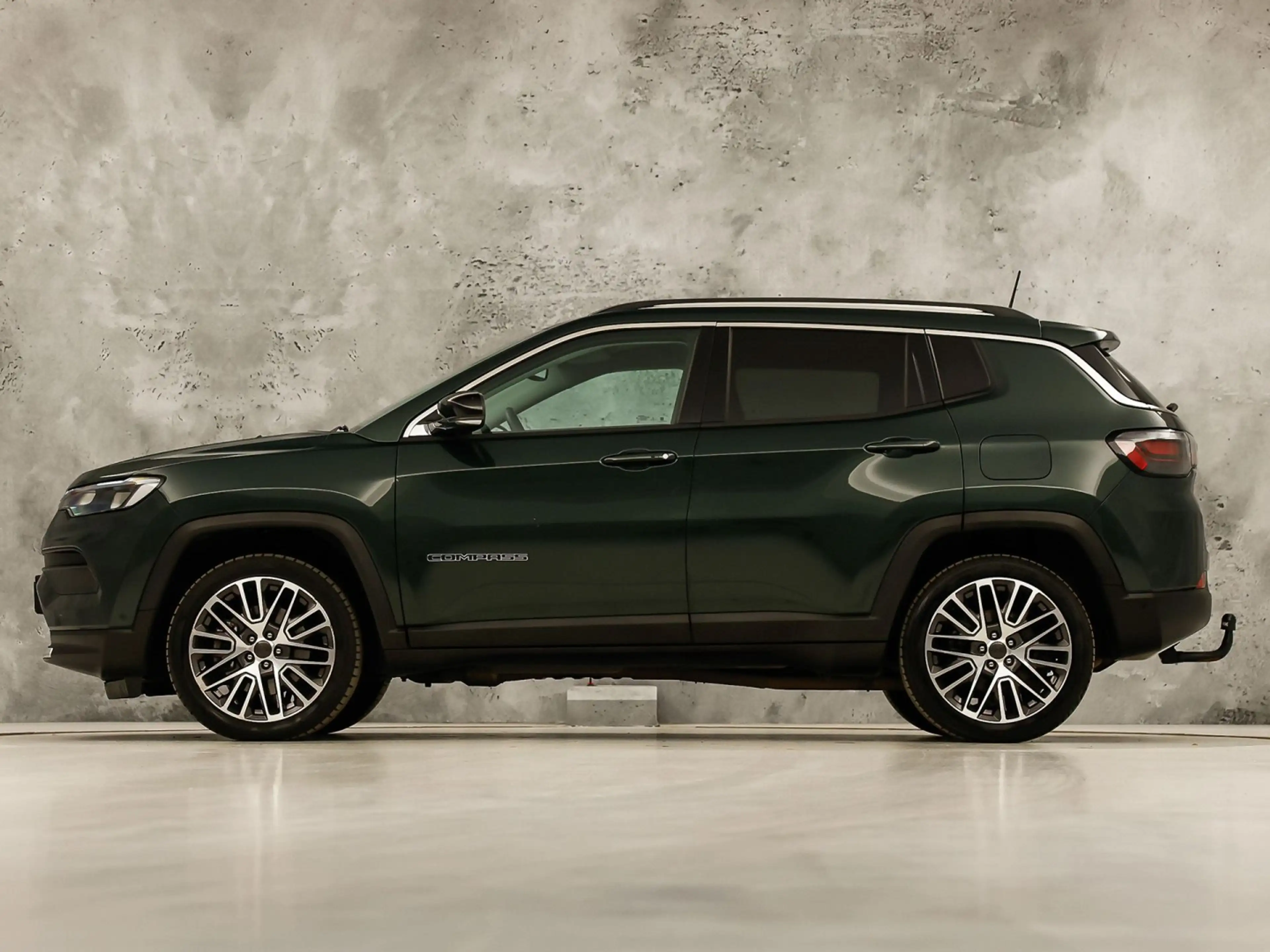 Jeep Compass 4xe 190 Plug-in Hybrid Electric Night Eagle. Autom — photo 2