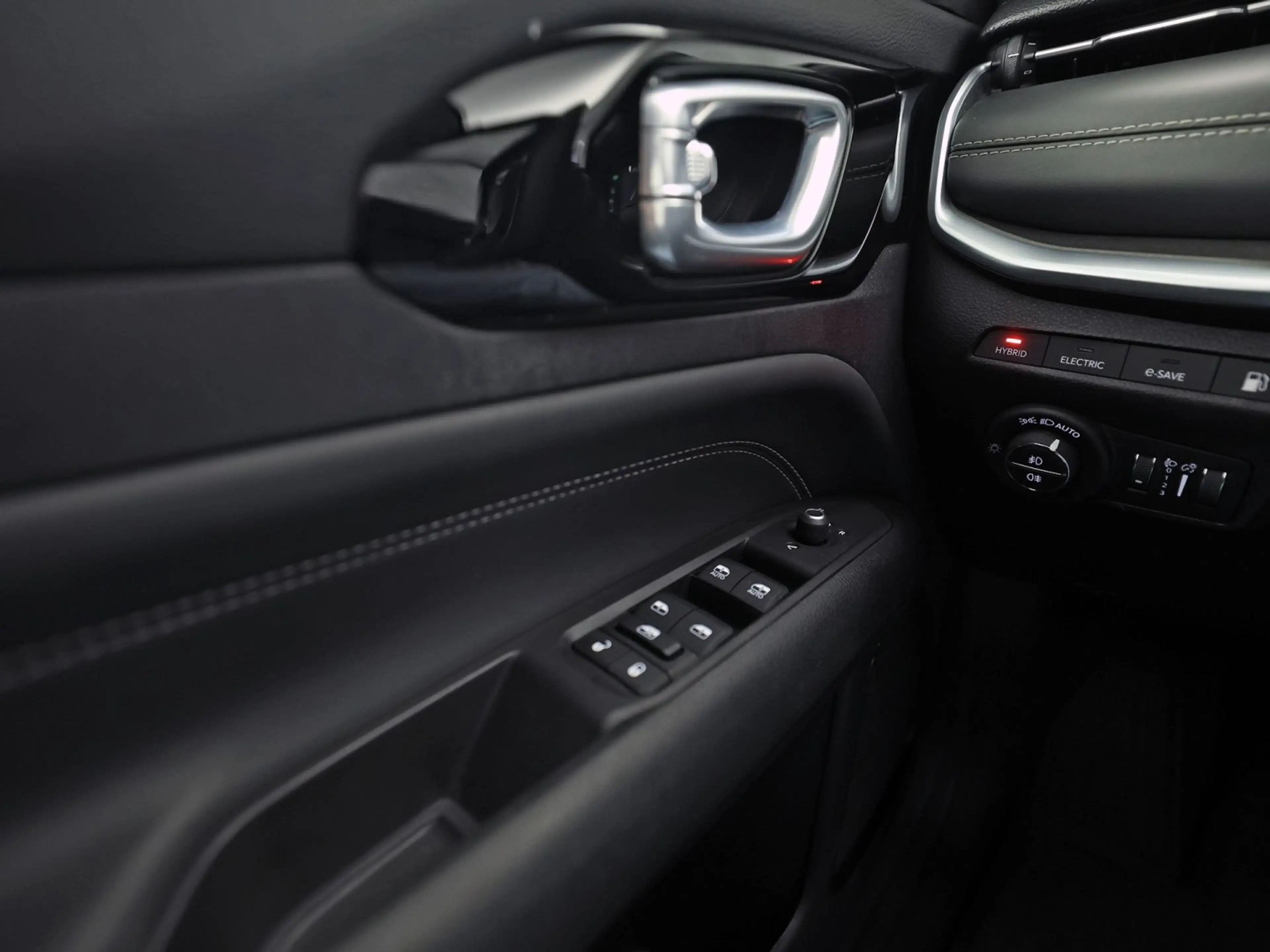Jeep Compass 4xe 190 Plug-in Hybrid Electric Night Eagle. Autom — photo 27