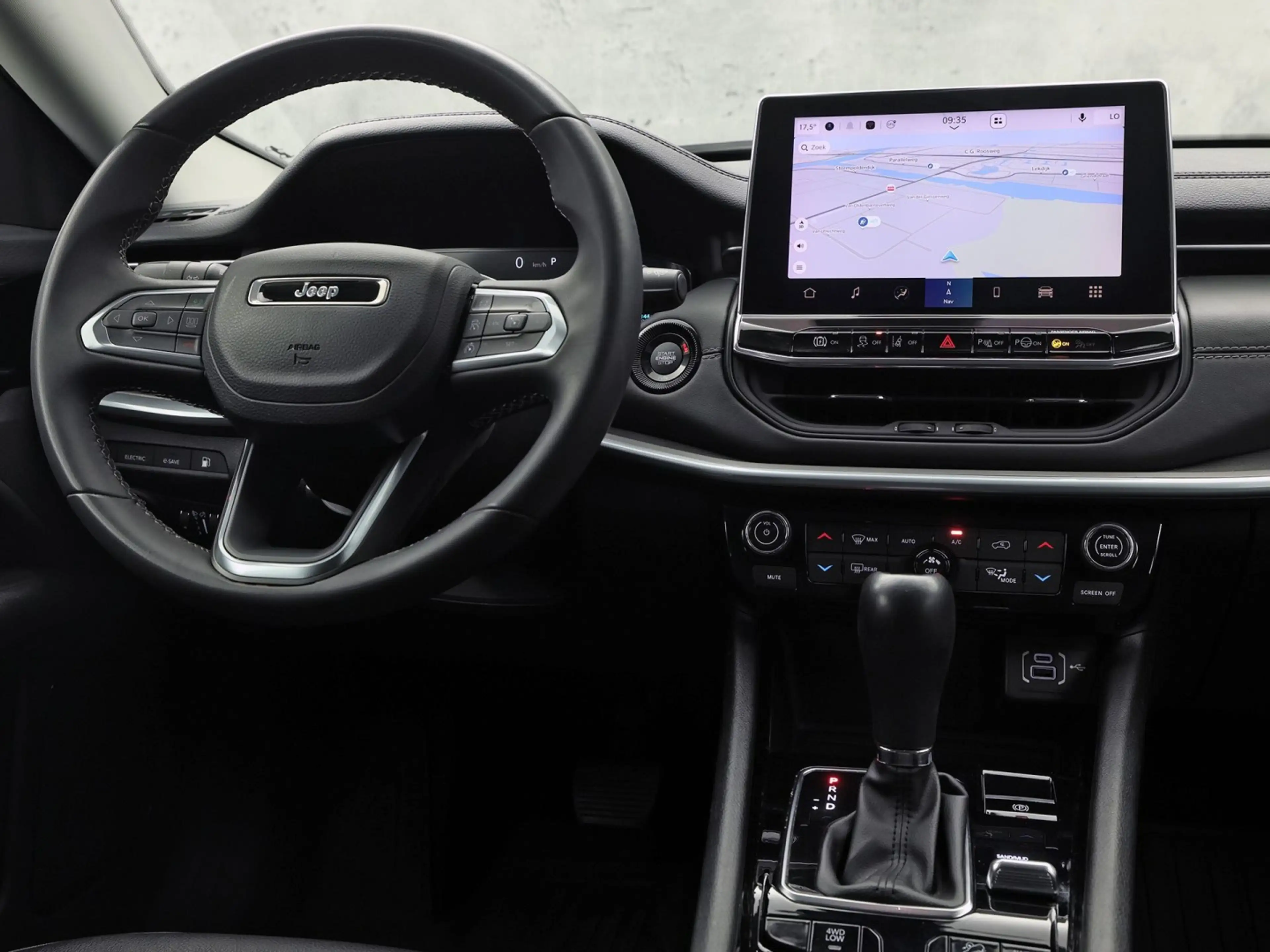Jeep Compass 4xe 190 Plug-in Hybrid Electric Night Eagle. Autom — photo 7