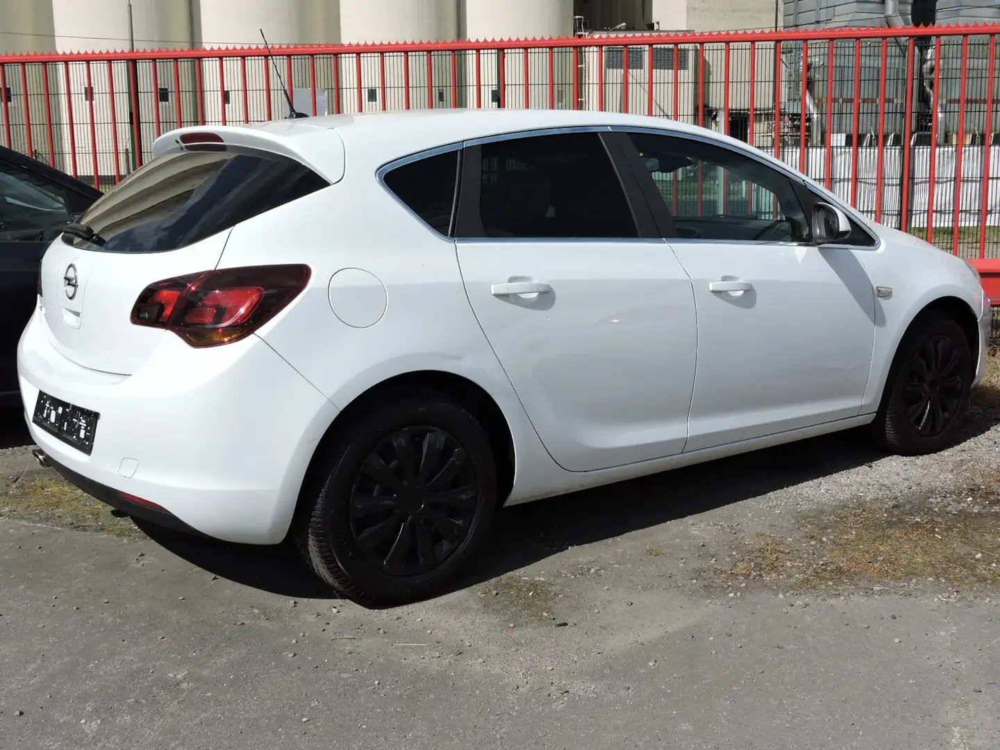 Opel Astra Innovation Blanc - 2