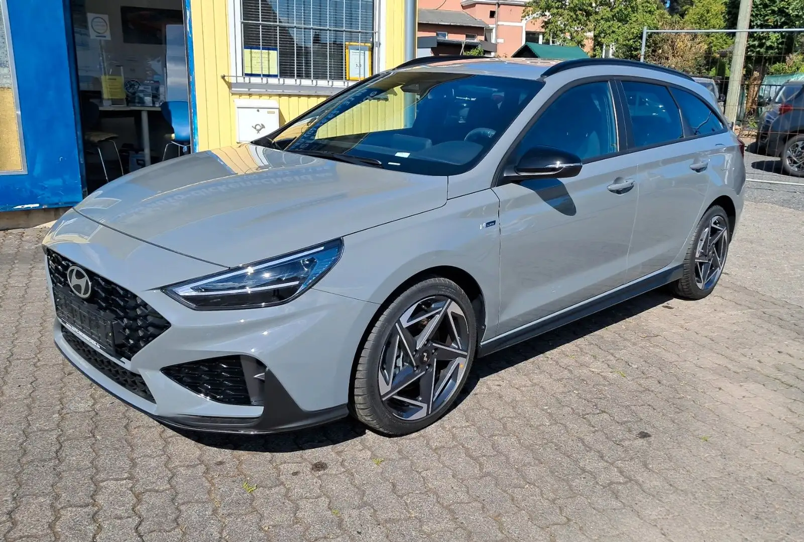 Hyundai i30 MJ25-KOMBI 1.5T-48V N-LINE+LED-SHZ-LHZ-NAVI- Grau - 2