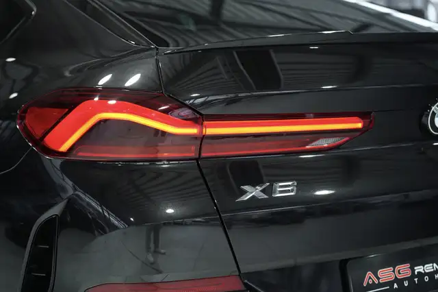 BMW X6 view 11
