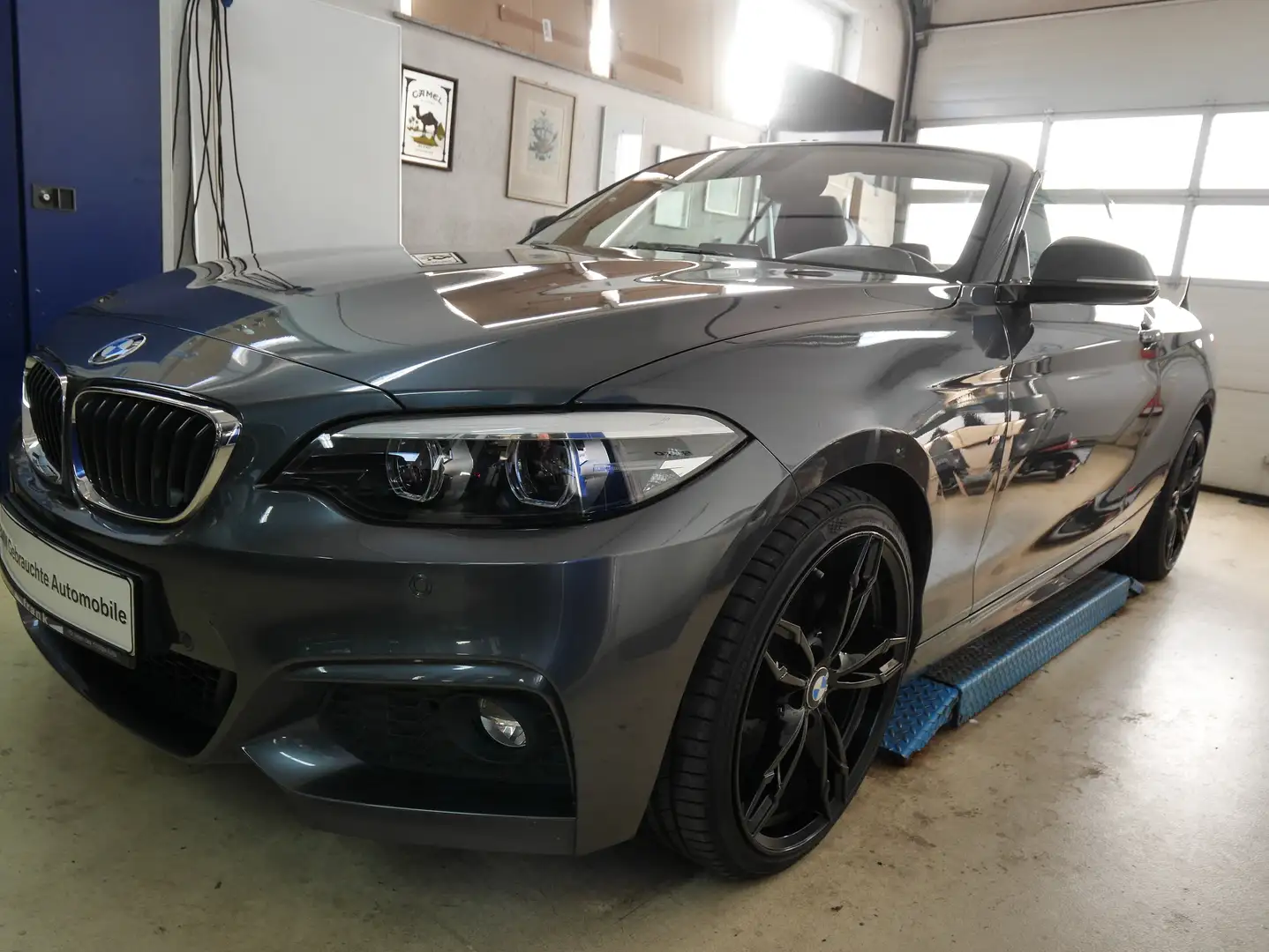 BMW 220 220 i M Sport,19ZOLL,M-Sportpaket 1J.GARANTIE Grau - 1