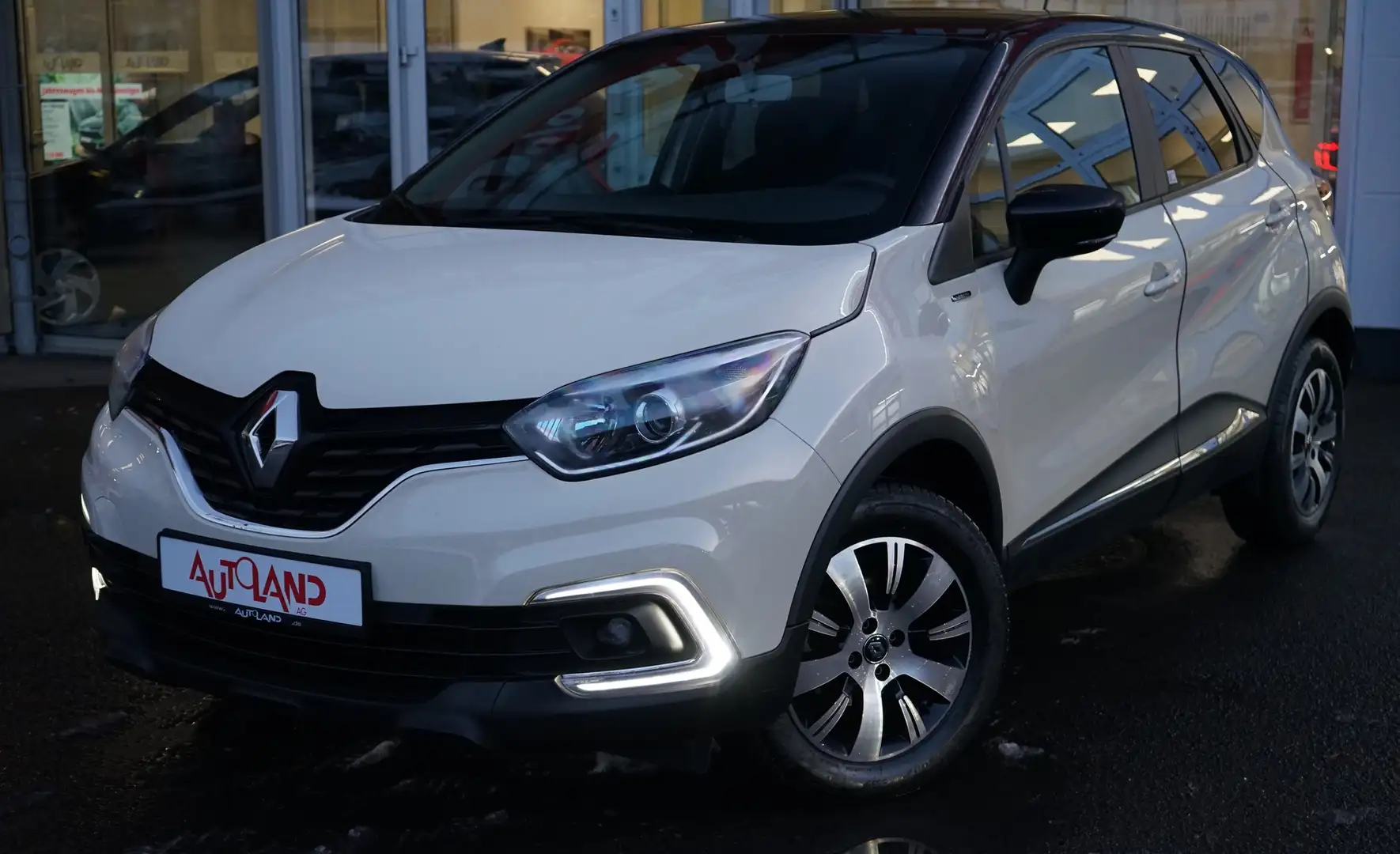 Renault Captur 0.9 TCE Limited Navi Kamera Klima PDC USB Beige - 2
