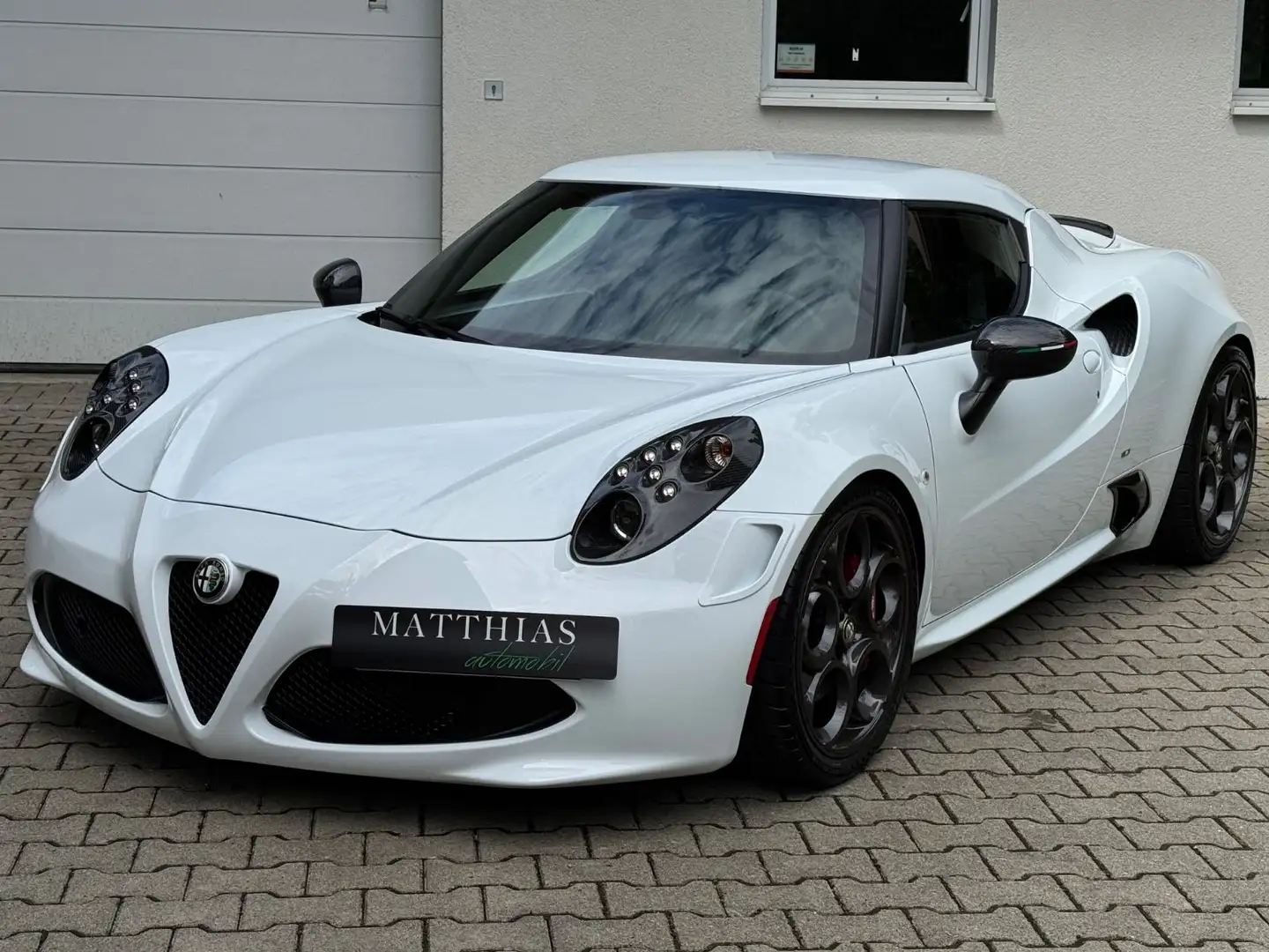 Alfa Romeo 4C 1750 TBi SCARA73 Limited Edition BestZustand White - 1