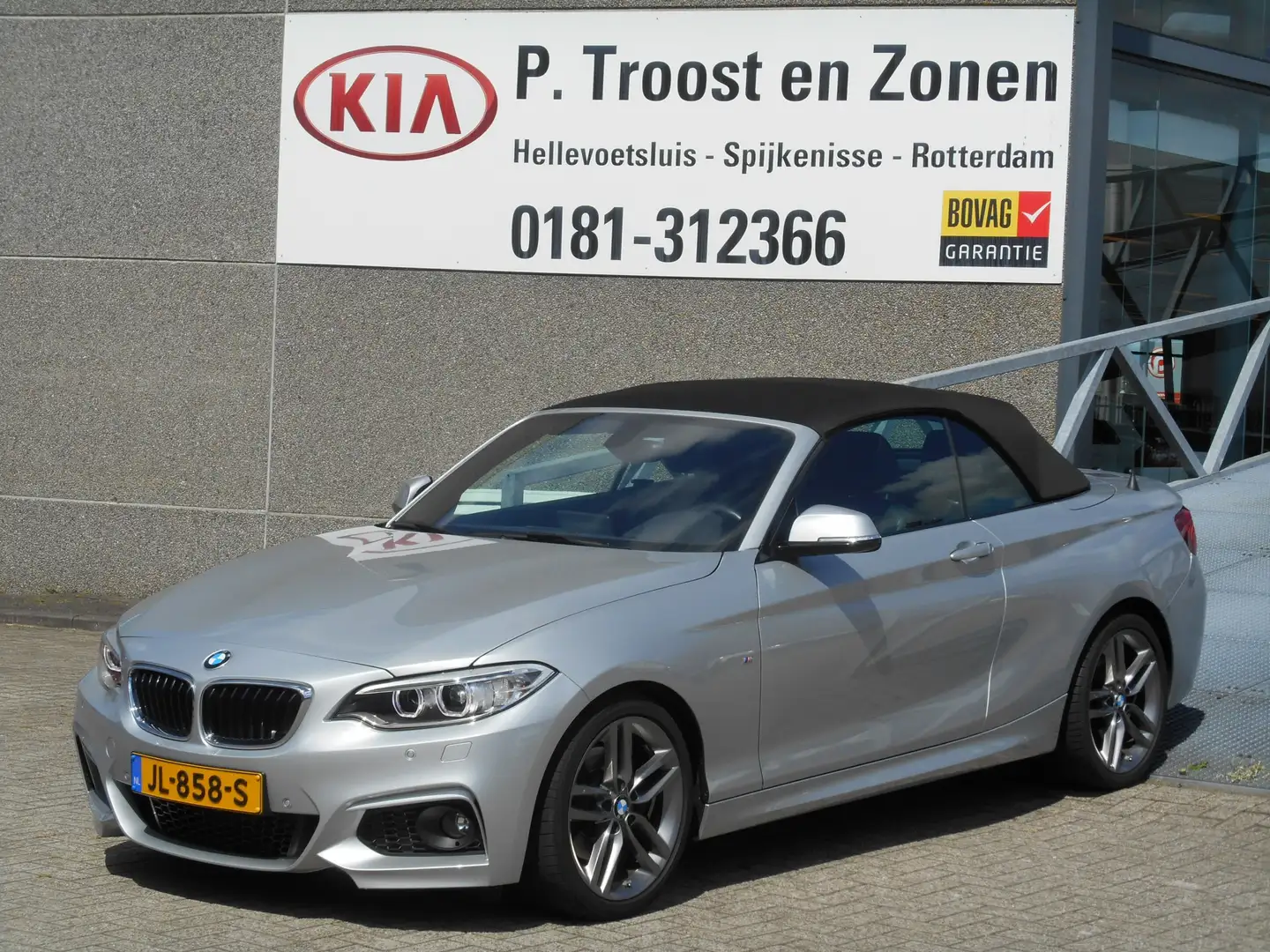 BMW 220 2-serie Cabrio 220I AUTOMAAT M-pakket NL auto/Navi Gris - 2