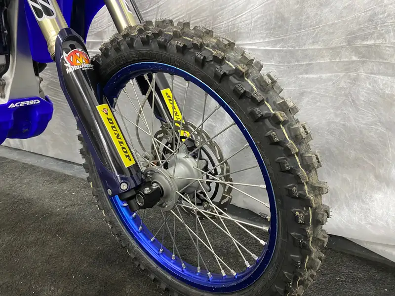 Yamaha YZ 450 - foto 5