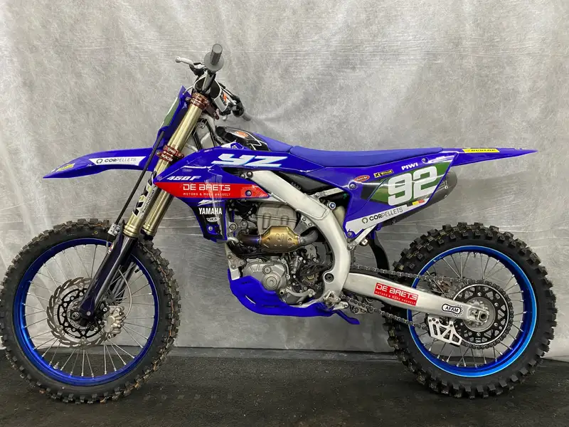 Yamaha YZ 450 - foto 2