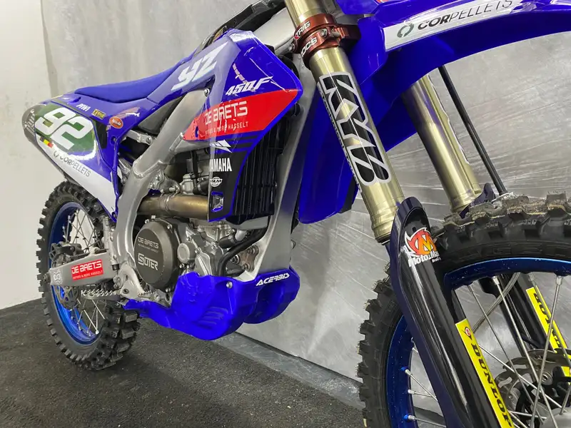 Yamaha YZ 450 - foto 6