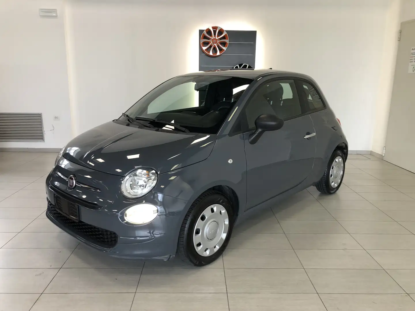 Fiat 500 500 1.0 hybrid Cult 70cv NEOPATENTATI Grigio - 1