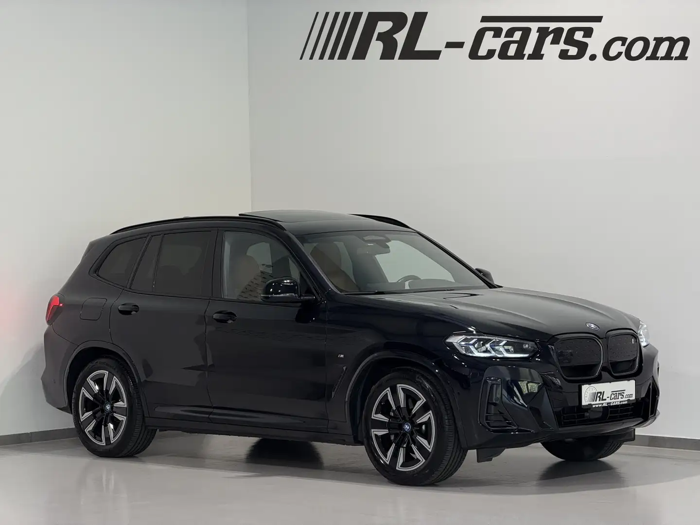 BMW iX3 LCI Inspiring/M-Sport/Panorama/AHK/Laser/ACC/Kamer Schwarz - 1