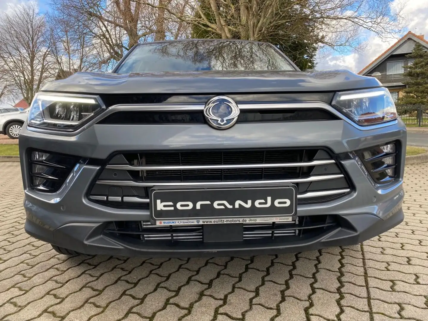 SsangYong Korando 1.6 e-XDi 4WD Aut. Sapphire Szürke - 1