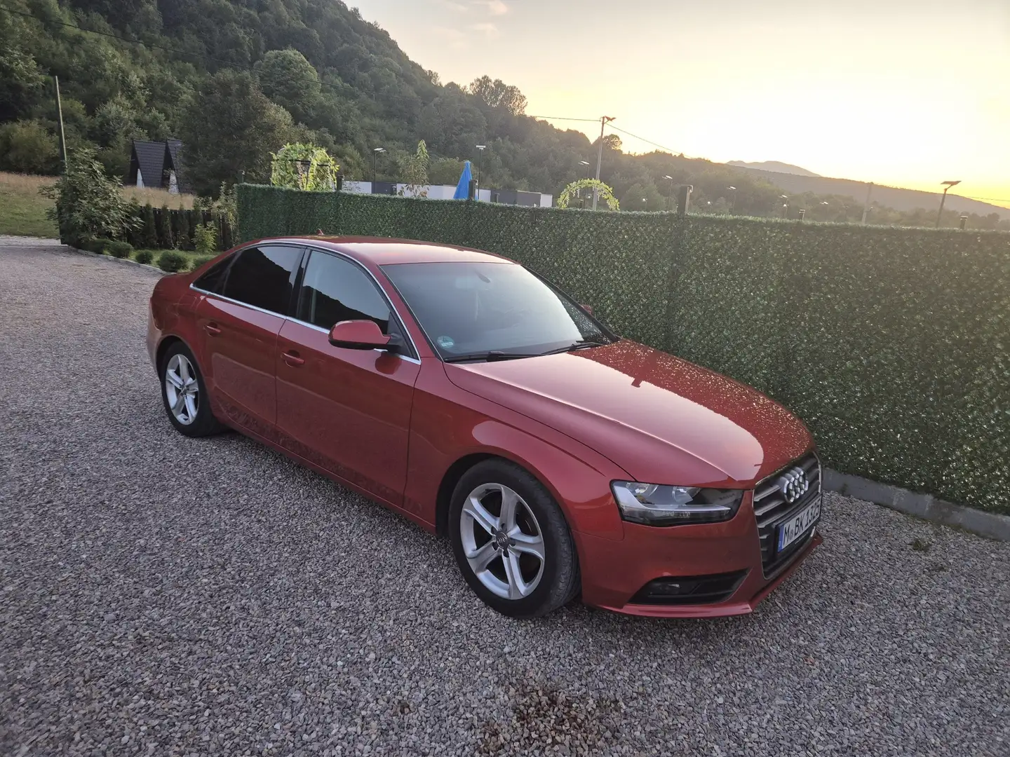 Audi A4 Avant 2.0 TDI - 1