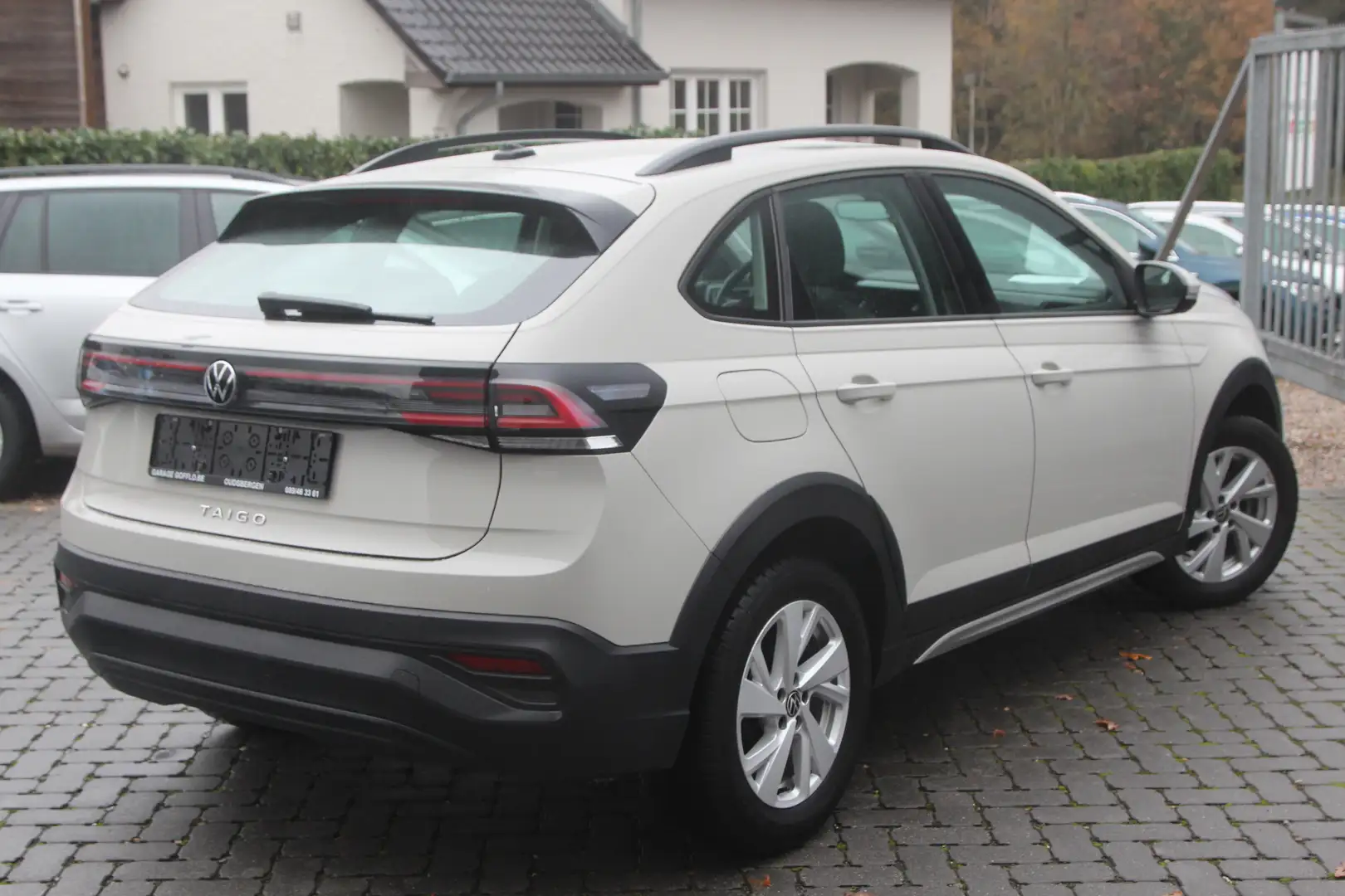 Volkswagen Taigo 1.0TSI - 45.156KM - 2023 Gris - 2