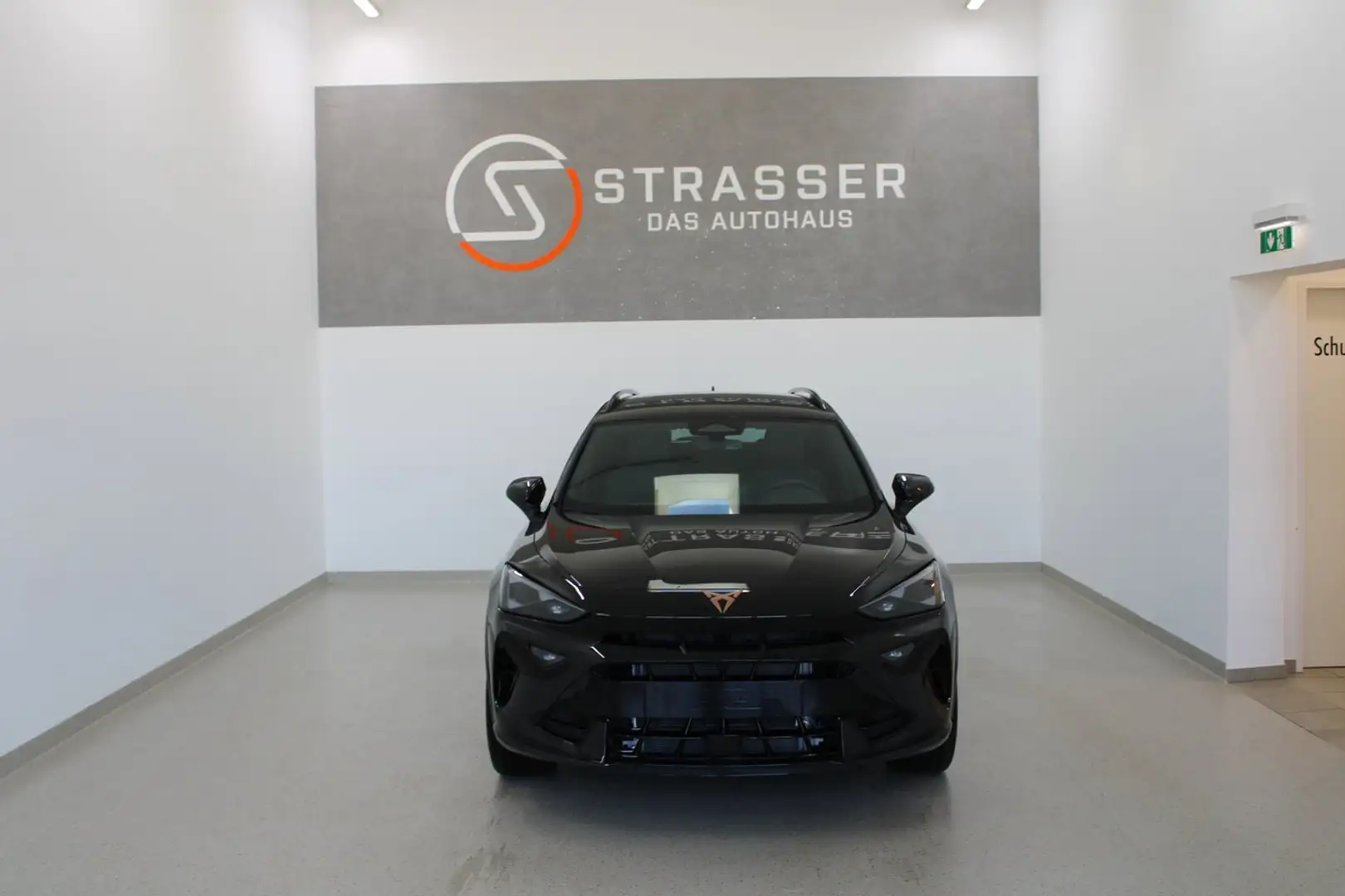 CUPRA Formentor e-HYBRID 204 PS DSG Schwarz - 2
