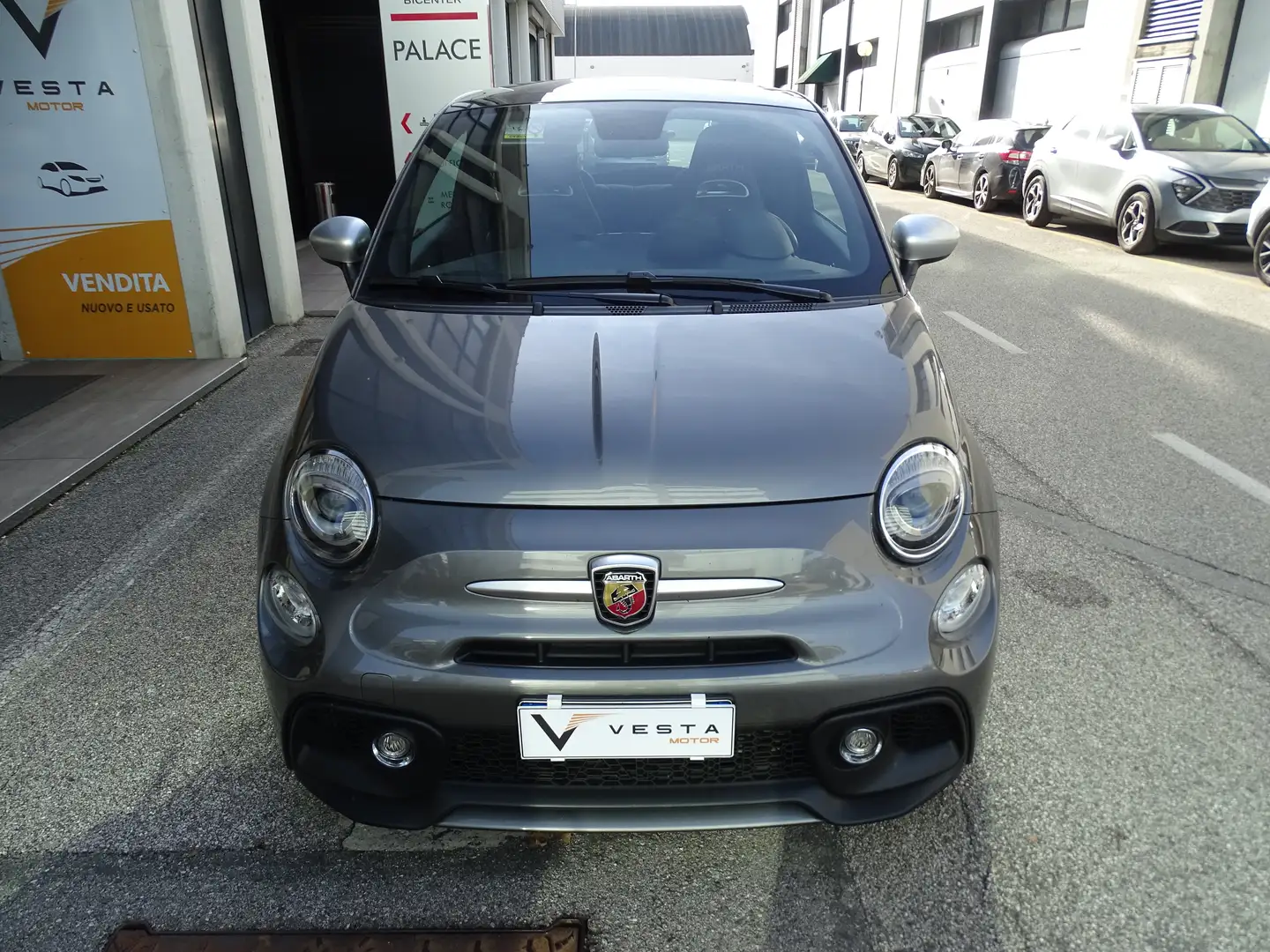 Abarth 595 595 2016 1.4 t-jet Turismo 165cv my19 Grau - 2
