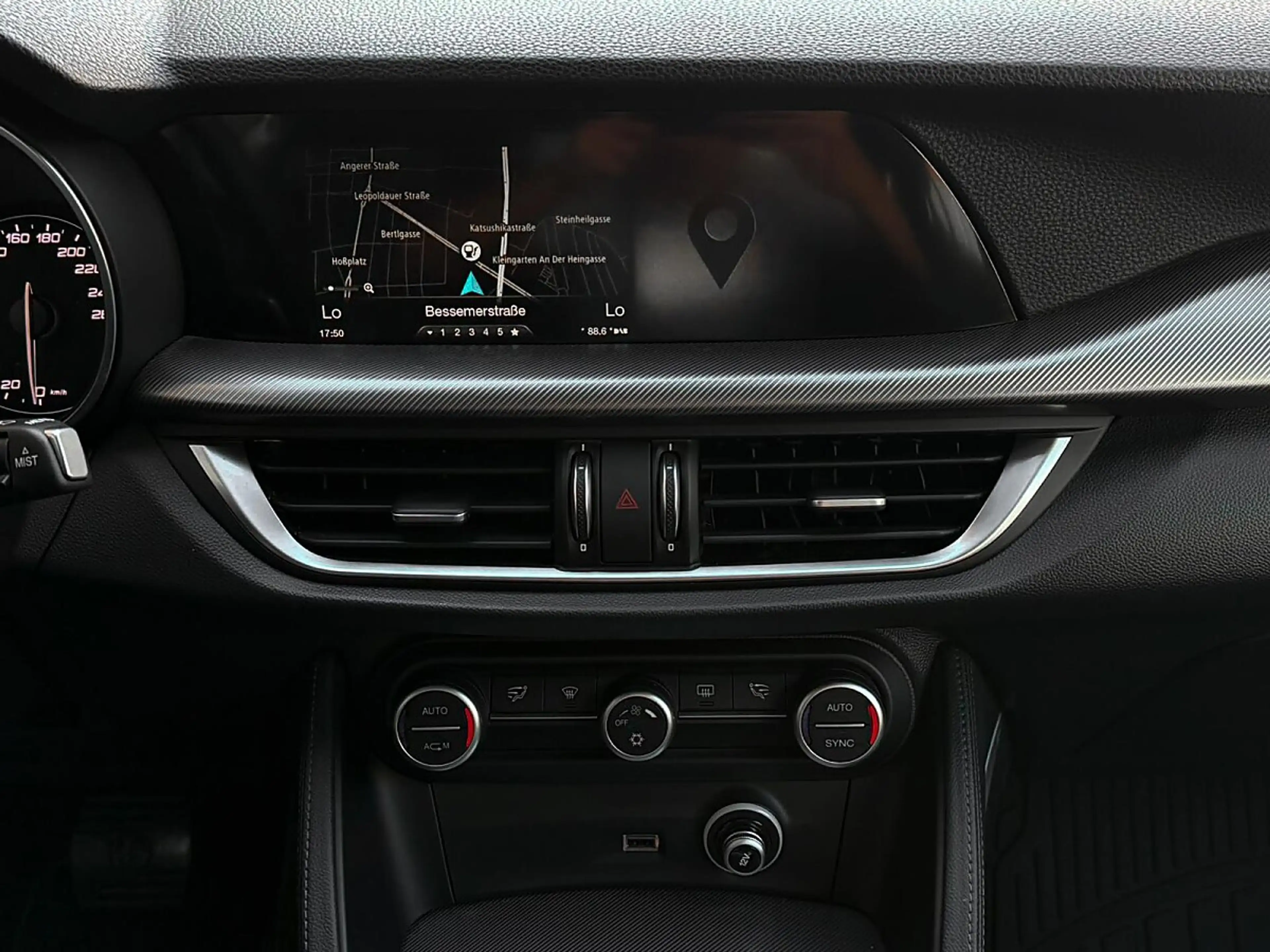 Alfa Romeo Stelvio Super 2,2 ATX AWD | PICKERL BIS 05/2027 | — photo 14