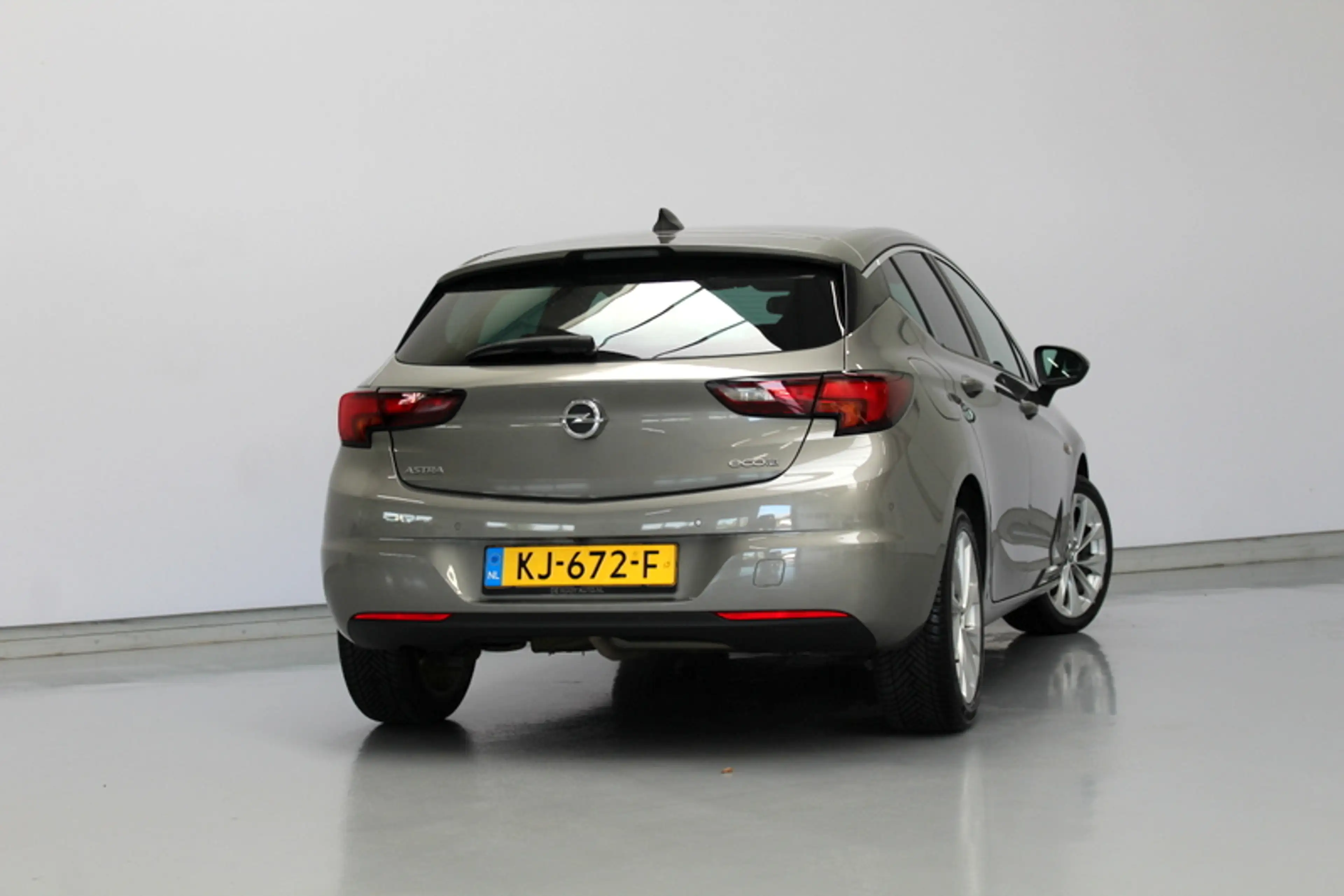 Opel Astra 1.0 Business+ 105PK, RIJKLAAR | CAMERA | AFNEEMBAR — photo 9